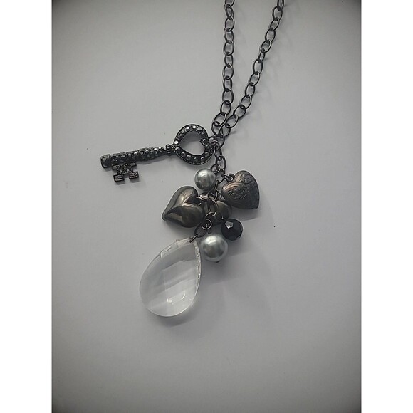 Vintage Necklace Chain Charm Pendants Clear Key Heart Beaded Cluster Jewelry - Picture 6 of 10